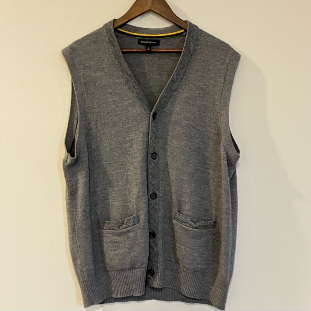 Banana Republic Merino Wool Men’s Button Down Cardigan Vest XL